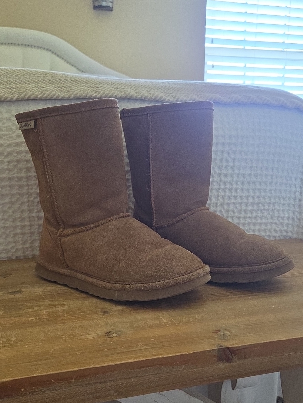 Bearpaw Boots - Brown